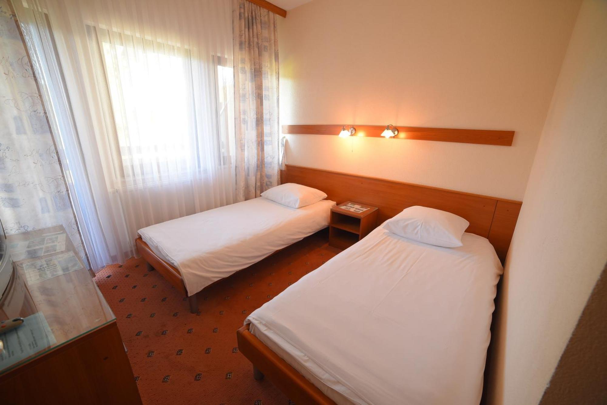 Hotel Ada Bihać Zewnętrze zdjęcie
